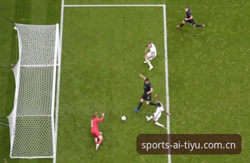 爱体育最新版下载手机版 格拉利什与皮克福德深夜狂欢至凌晨,他们的职业态度还值得信任吗?